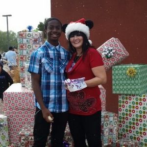 Meet your Posher, Living to share power within